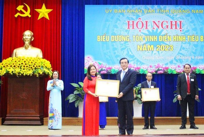 Quảng Nam biểu dương, tôn vinh 122 điển hình tiêu biểu